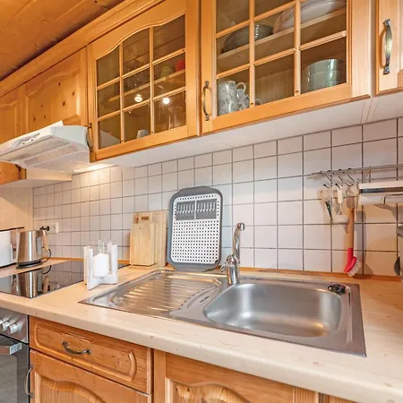 Moi Holzhaisel Elmstein