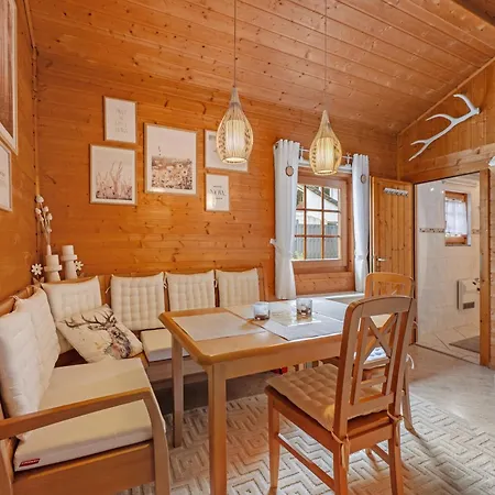 Moi Holzhaisel Holiday home *