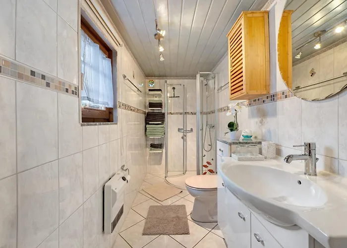 Moi Holzhaisel Tatil Evi Elmstein