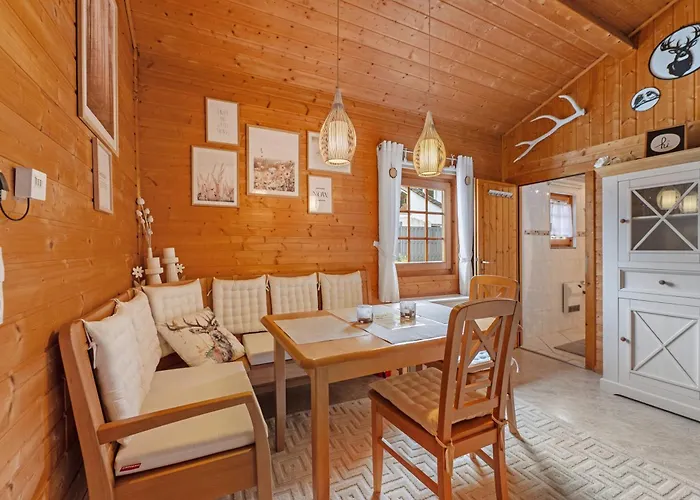 Moi Holzhaisel Tatil Evi *